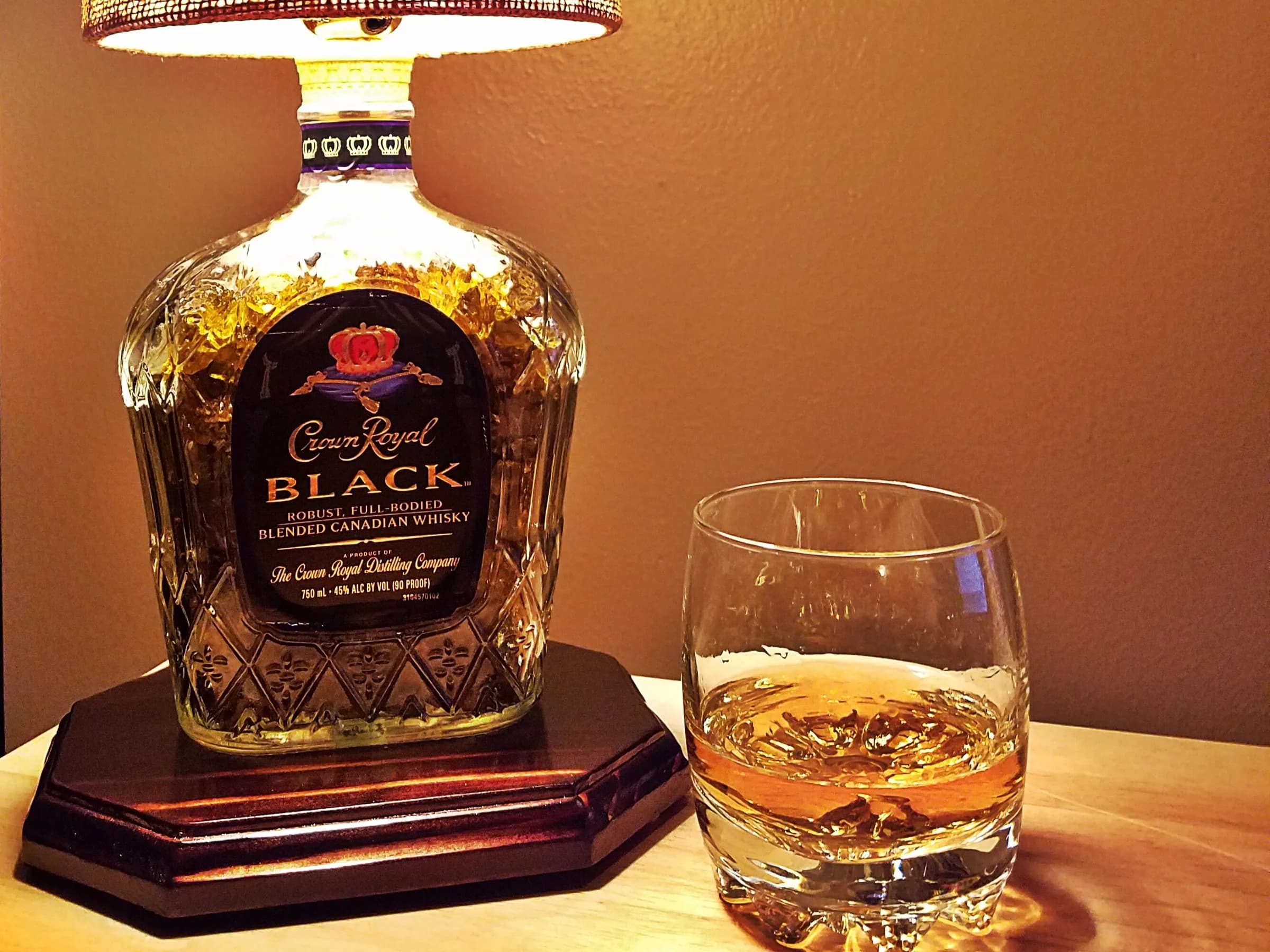 Bottle Lamp 1 - Crown Black